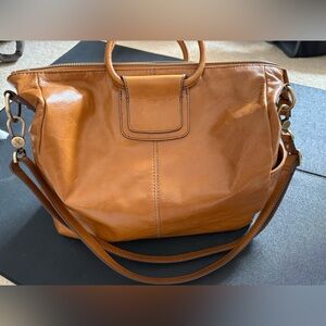 Hobo Sheila large in a caramel brown